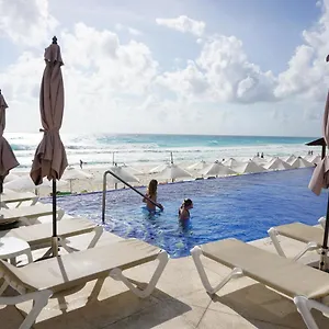 Bright And Breezy 1 Bedroom Apartment Next To Top Clubs Apartment